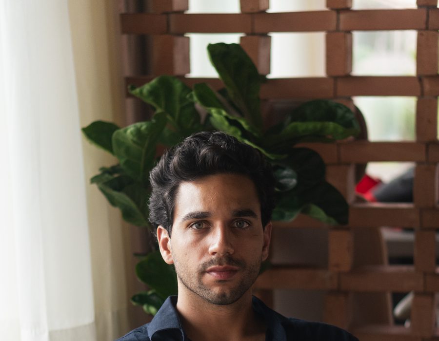 César Augusto — Terapeuta Masculino